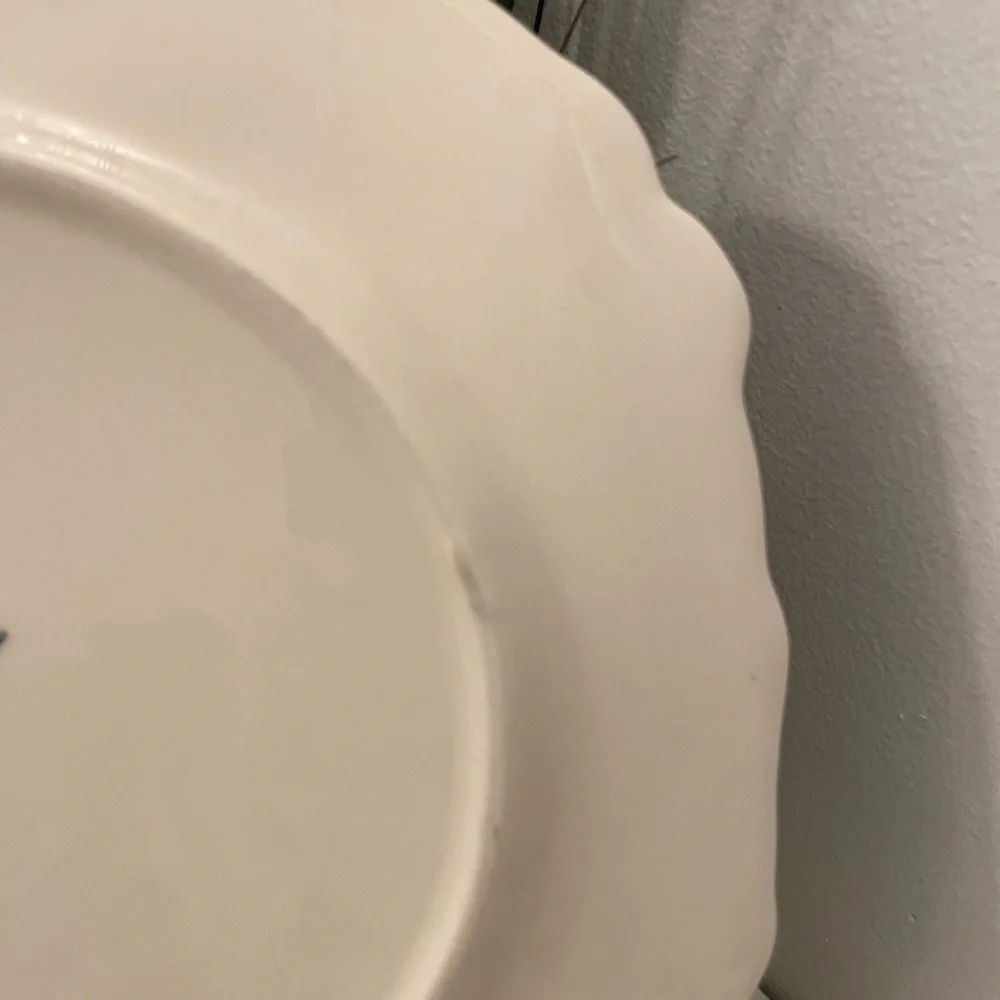 ❤️ ANTHROPOLOGIE BENEDITA GOLD BOW STONEWARE DINNER PLATE NEW